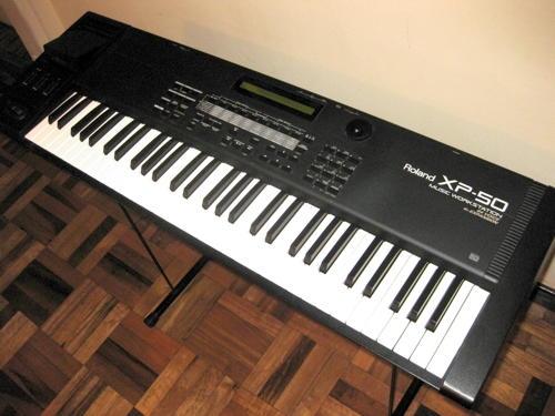 синтезатор Roland XP50