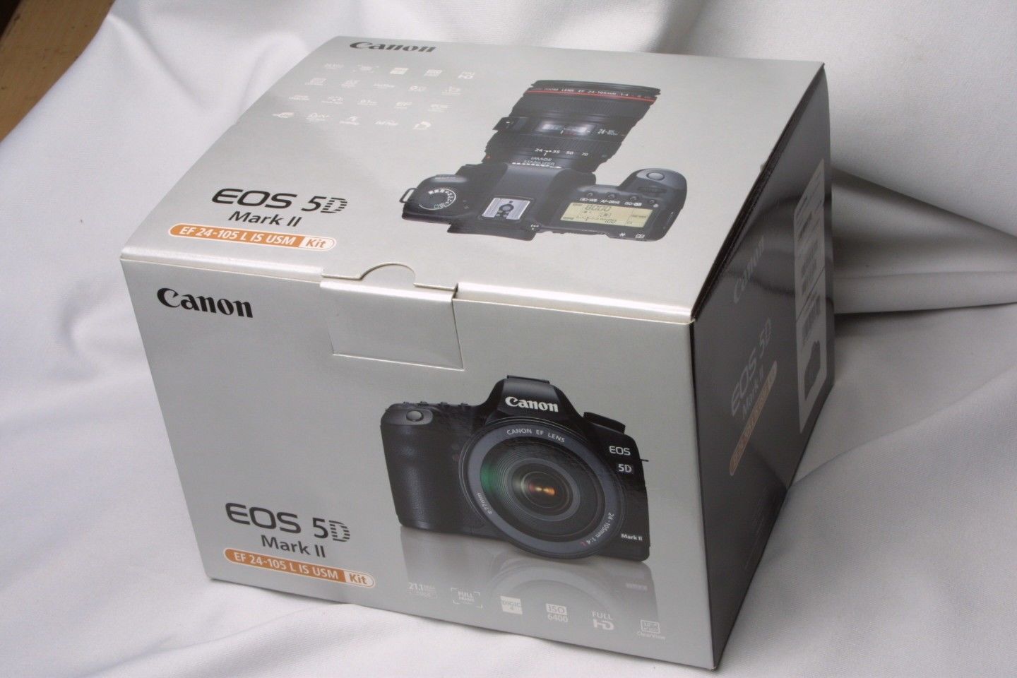 Canon EOS 5D Mark II 21,1 МП цифровая зеркальная камера - черный (комплект ж / EF L IS USM ...