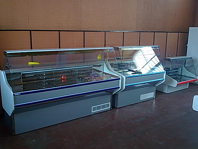 Витрина холодильная новая