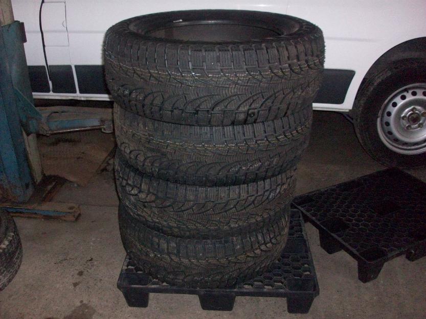 Зимние шины Pirelli Winter Carving Edge (235/60R18 107T)