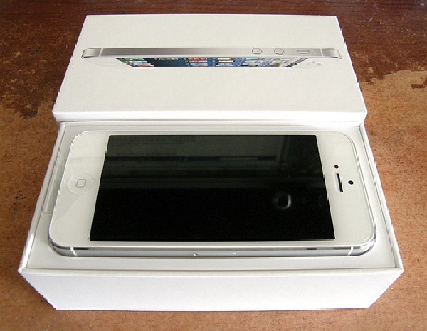 Новый Apple iPhone 5, Samsung Galaxy S4 и Sony Xperia Z