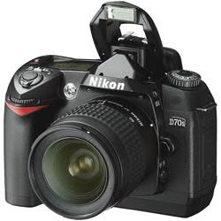 Nikon D70s kit 18-55/3.5-5.6