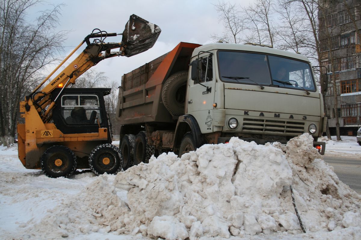 Уборка и вывоз снега