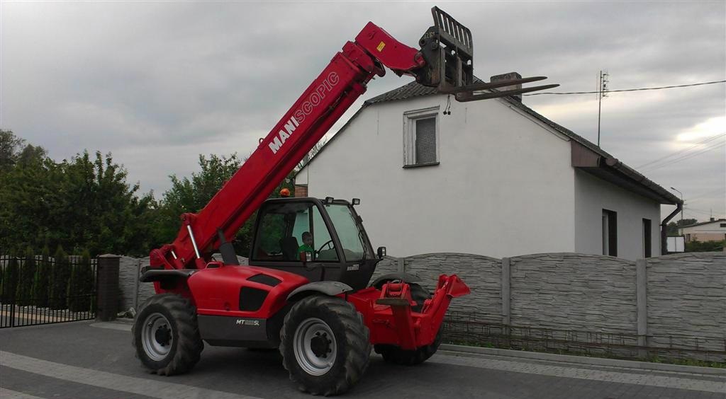 Телескопический погрузчик Manitou MT1233 SL